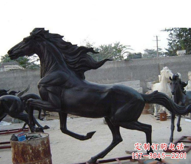 昆明马铜雕塑,让你的别墅景观更加生动