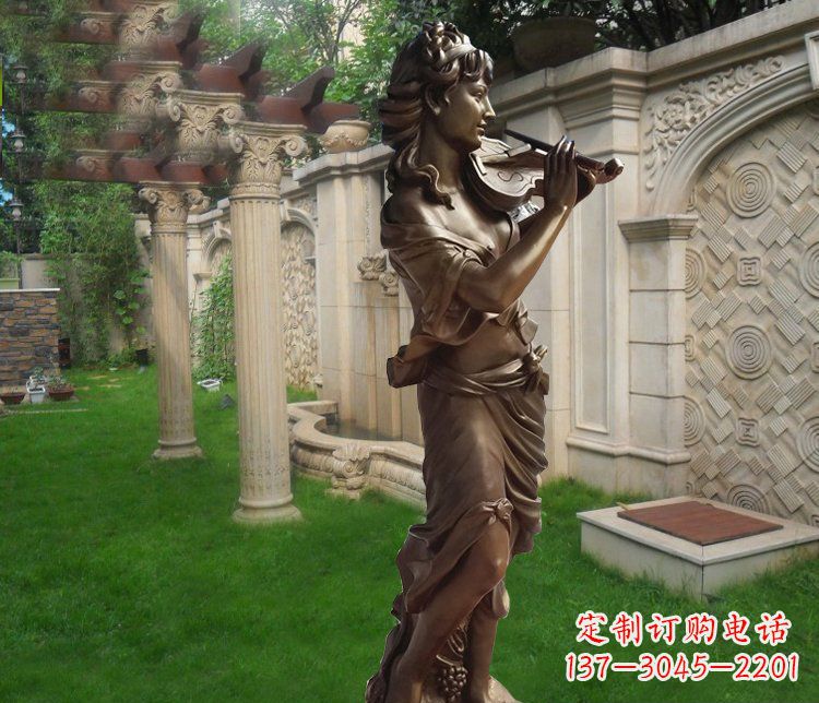 昆明玻璃钢女人雕塑
