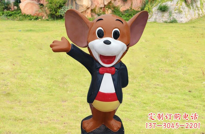昆明玻璃钢卡通老鼠杰瑞雕塑