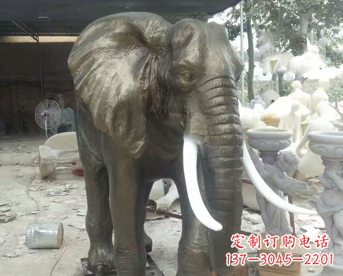 昆明玻璃钢大象雕塑——一座非凡的雕塑