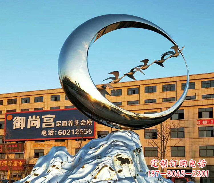 昆明不锈钢大雁雕塑精美的艺术之作