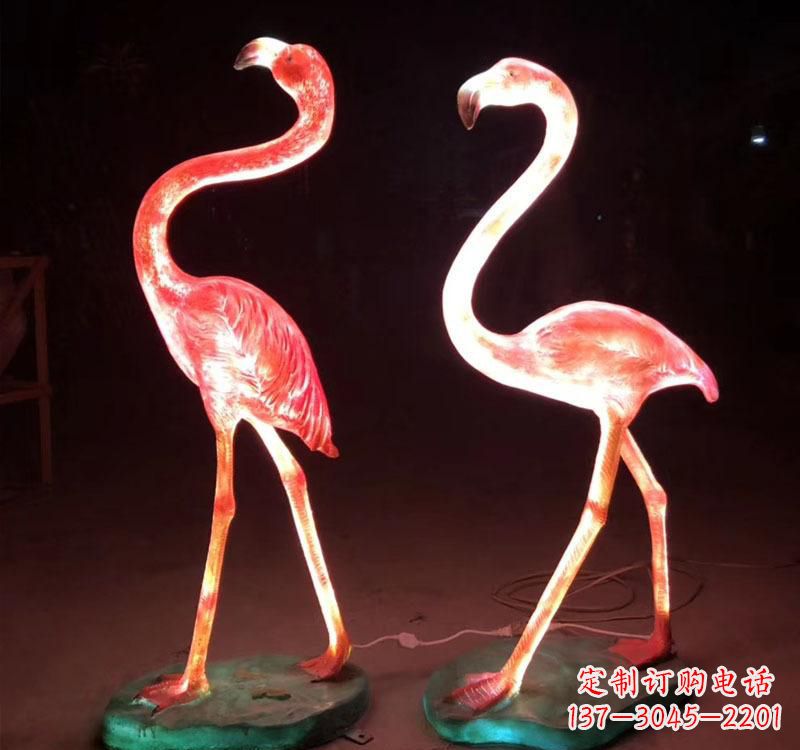 昆明不锈钢火烈鸟绚丽多彩的艺术品