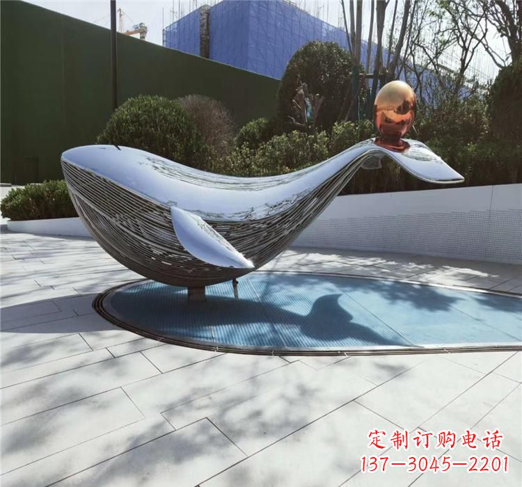 昆明不锈钢海豚雕塑艺术与科技的完美结合