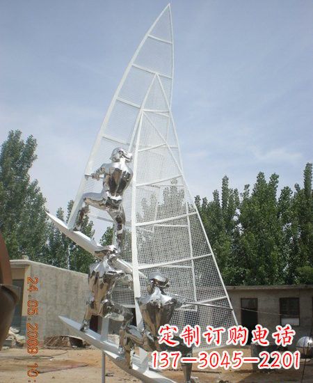 昆明海上航行不锈钢帆船雕塑