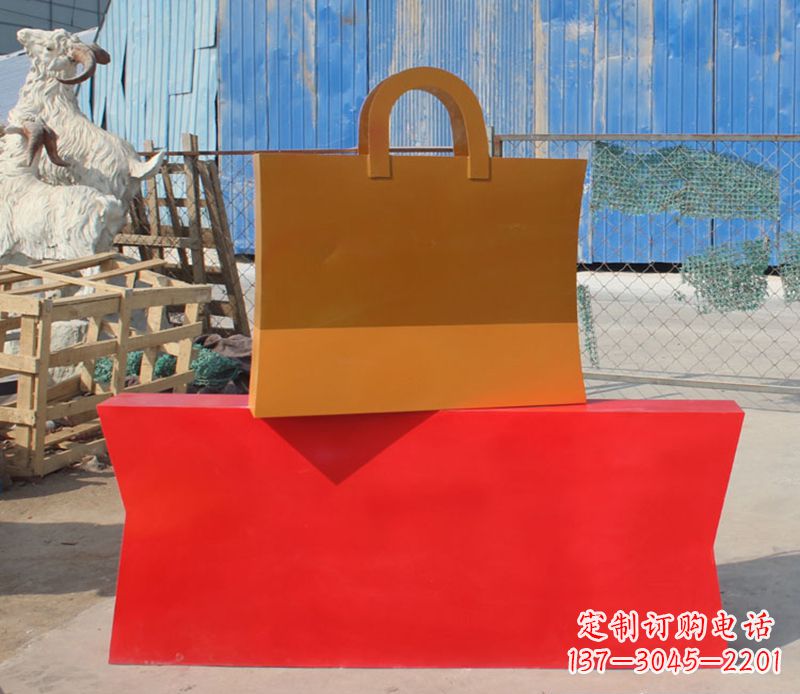 昆明不锈钢购物袋雕塑 (2)