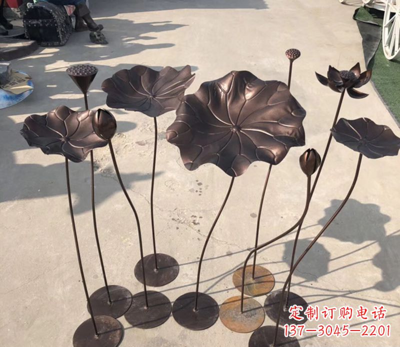 昆明不锈钢荷花雕塑传承传统文化