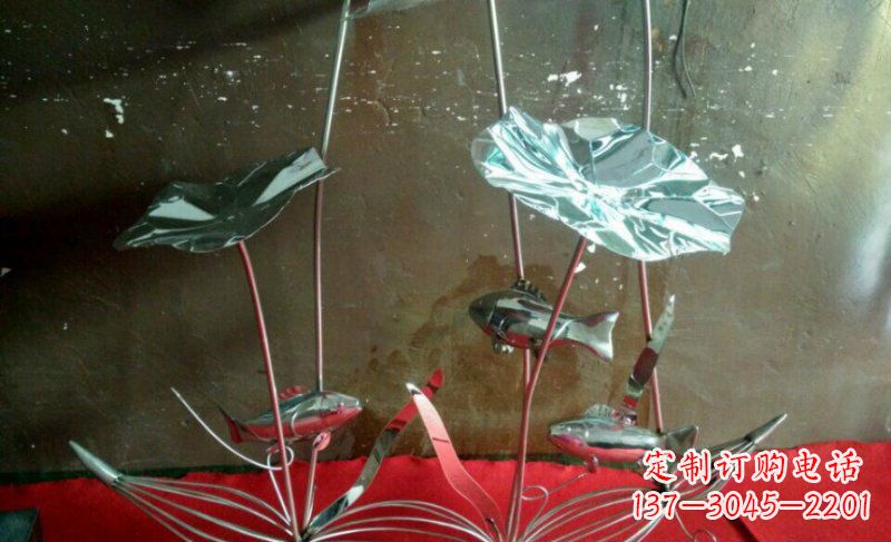 昆明不锈钢荷花雕塑