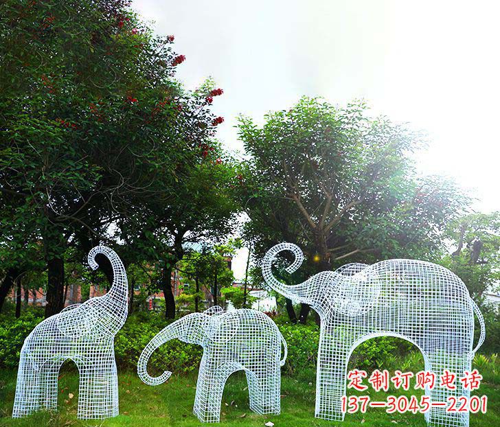 昆明不锈钢镂空大象雕塑1