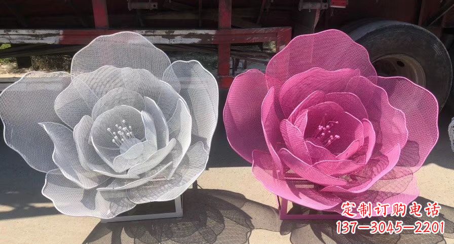 昆明不锈钢镂空荷花公园摆件