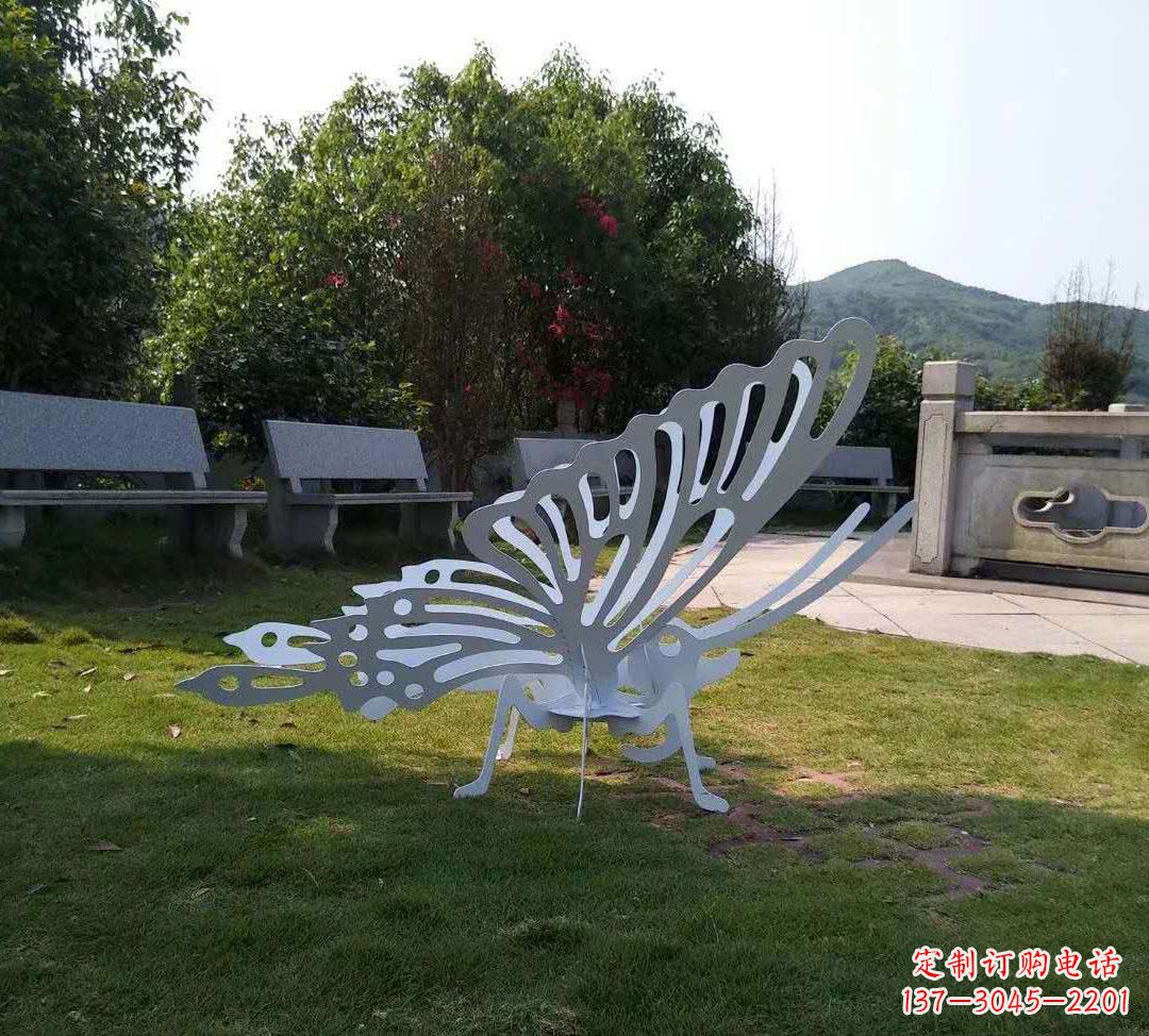 昆明不锈钢镂空蝴蝶装饰雕塑精美雕塑点缀美好生活