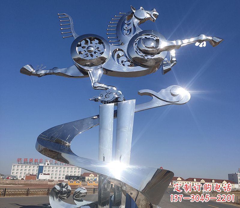 昆明不锈钢马踏飞燕雕塑——精美的艺术品