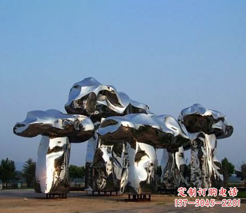 昆明不锈钢蘑菇雕塑——一次惊艳的艺术之旅