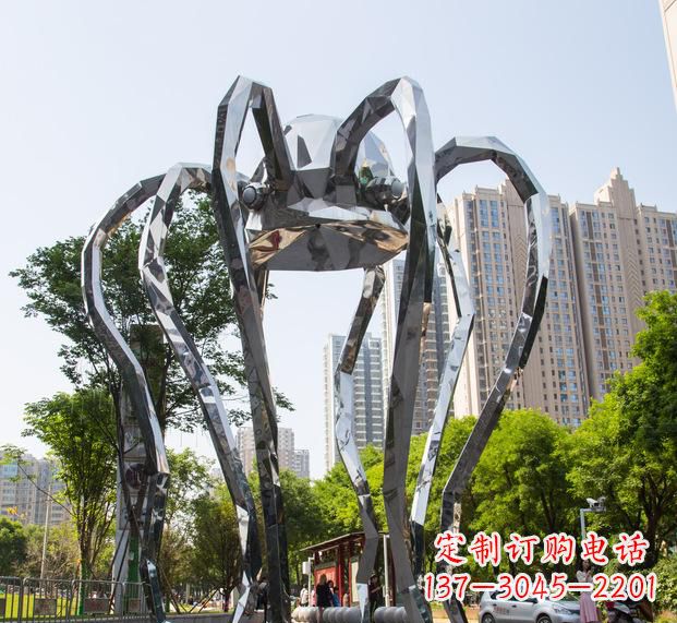 昆明精致的不锈钢螃蟹雕塑