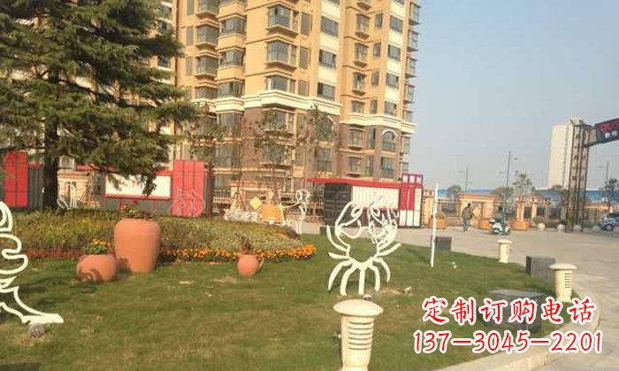 昆明不锈钢螃蟹动物雕塑