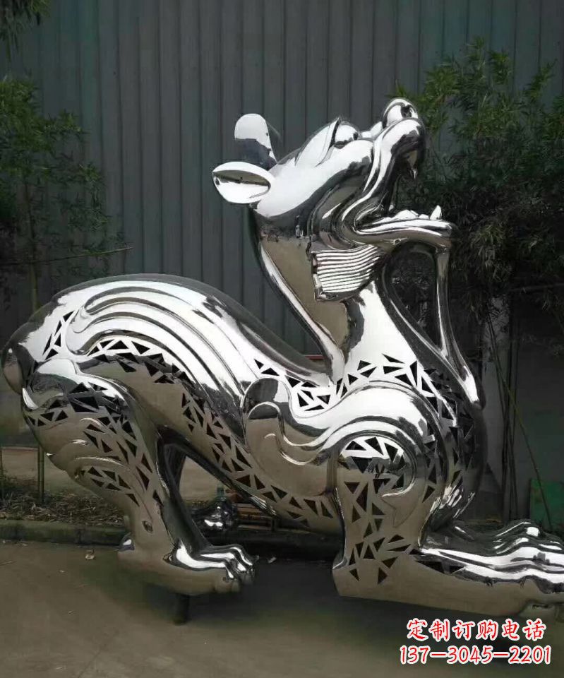 昆明不锈钢麒麟象征着祥和与美好