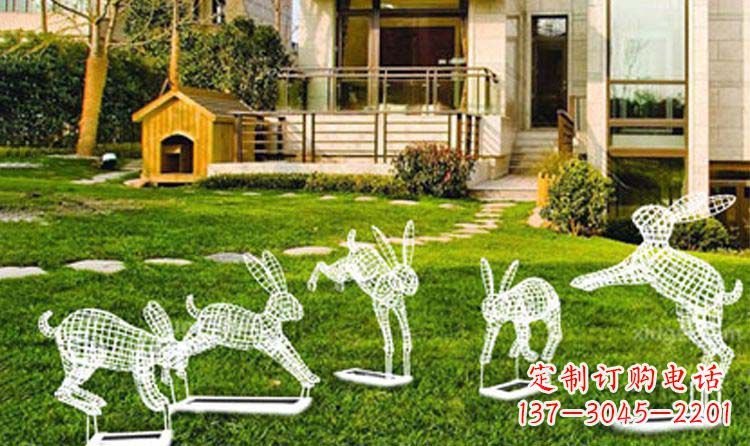昆明不锈钢兔子镂空雕塑