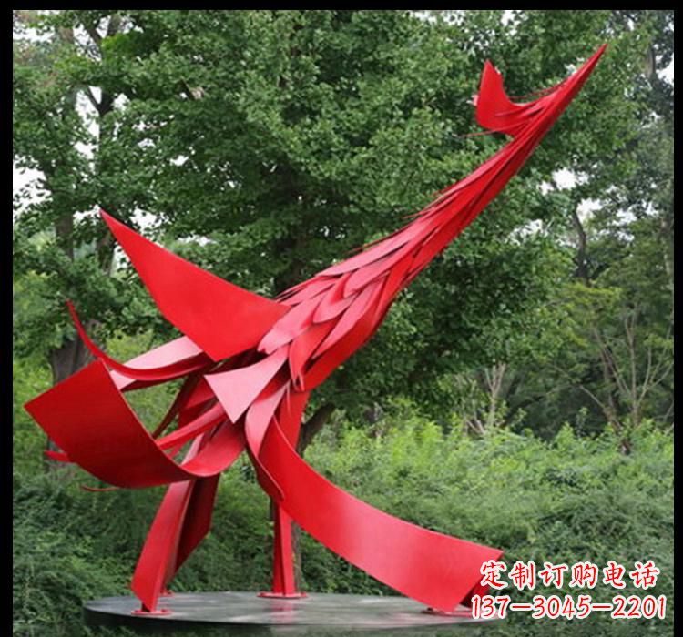 昆明不锈钢凤凰雕塑——美丽而神秘的象征