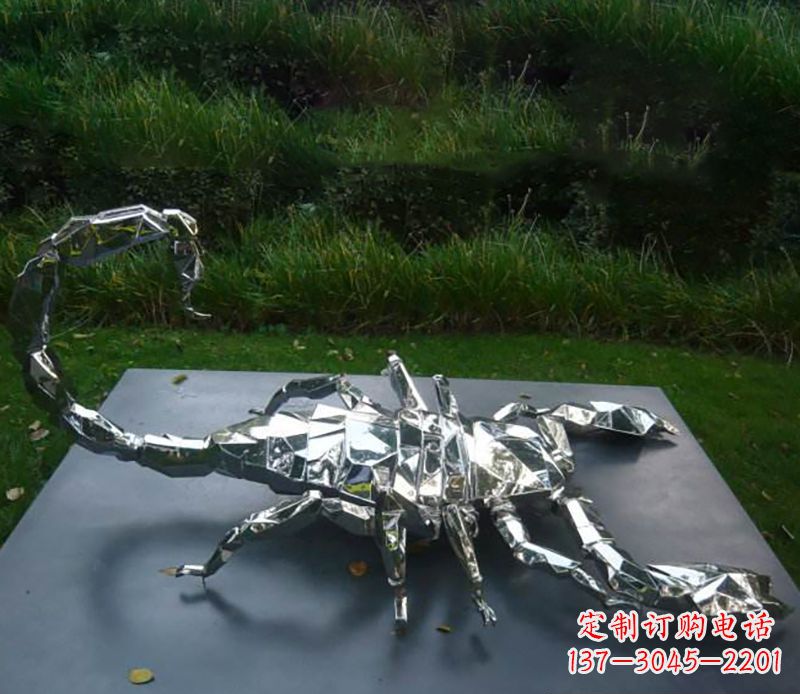 昆明不锈钢蝎子雕塑精致且充满魅力
