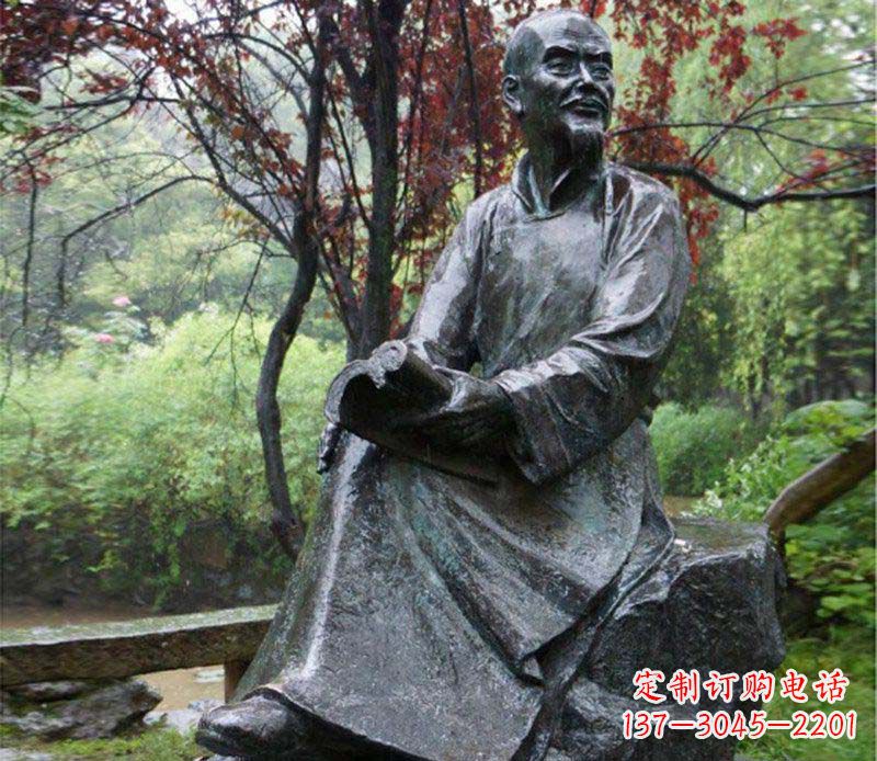 昆明纪念古代名人的雕塑