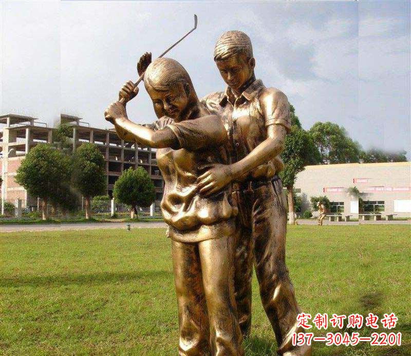 昆明打保龄球人物铜雕