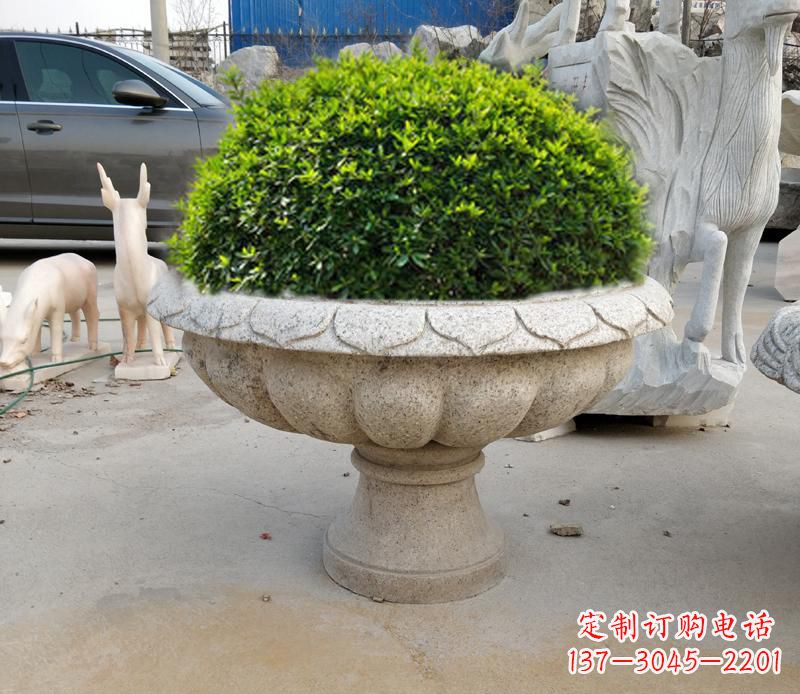 昆明优雅大理石花盆雕塑