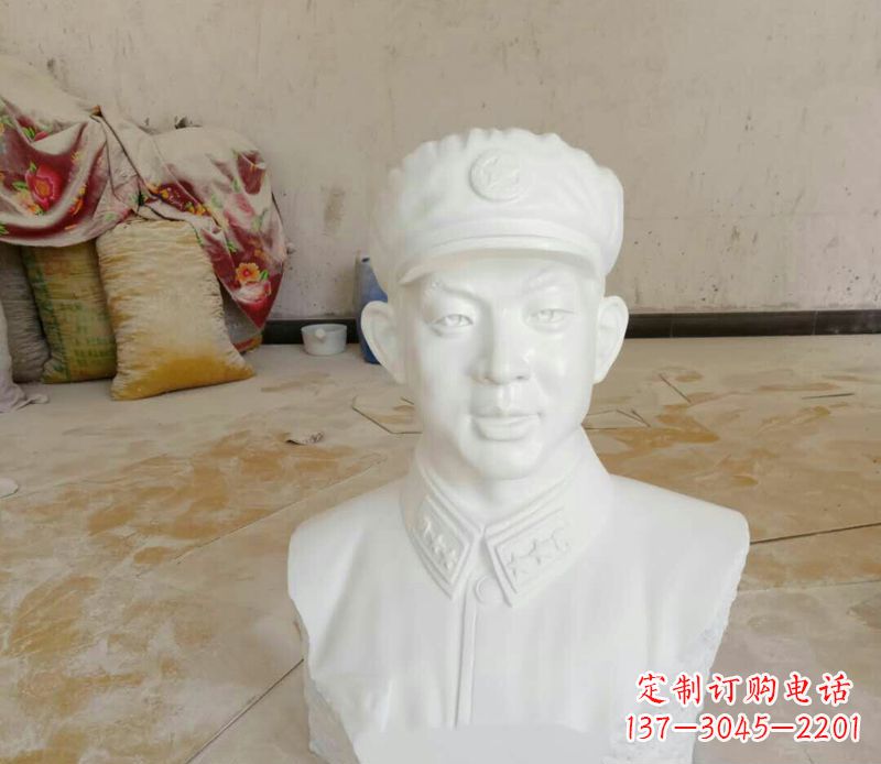 昆明大理石雷锋石雕