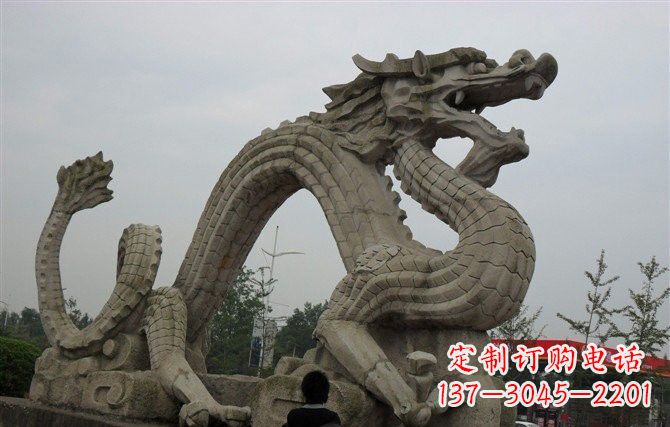 昆明大理石龙雕塑,象征着力量与尊贵