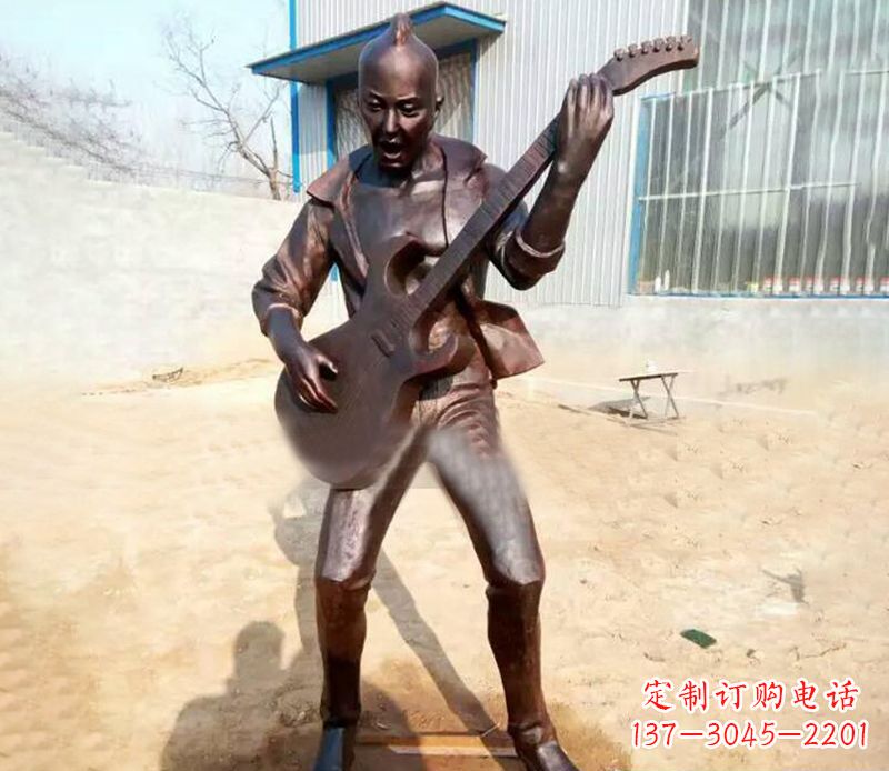 昆明精致细腻的铜吉他雕塑