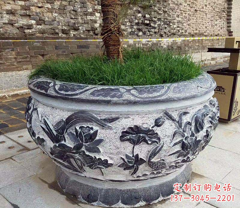 昆明精美花盆雕塑,点亮你的道路景观