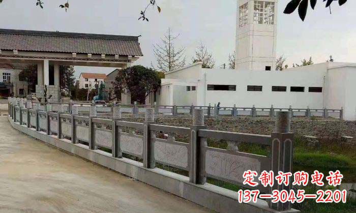 昆明仿古景区栏板石雕