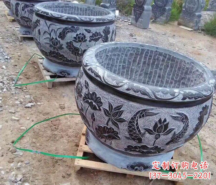 昆明古典水缸雕塑