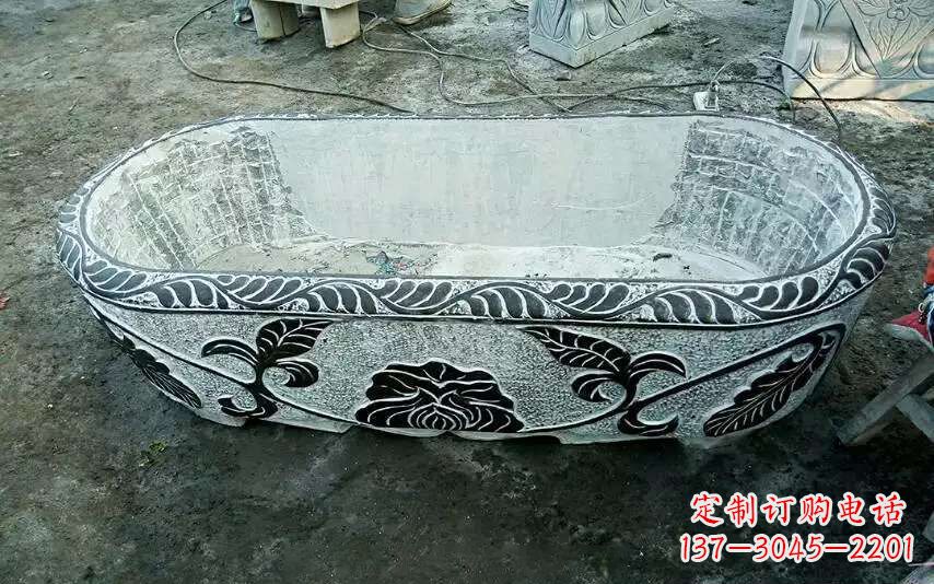 昆明风格独特的仿古石头水缸雕塑