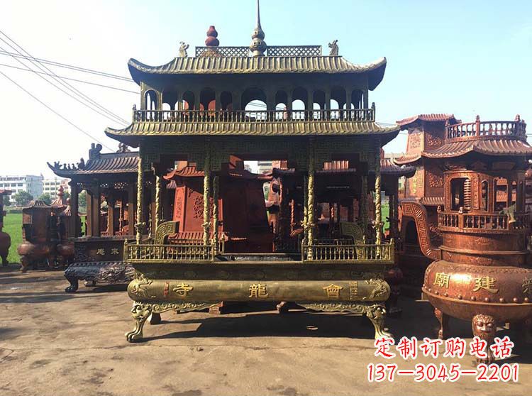 昆明高浮雕螭龙纹铜香炉