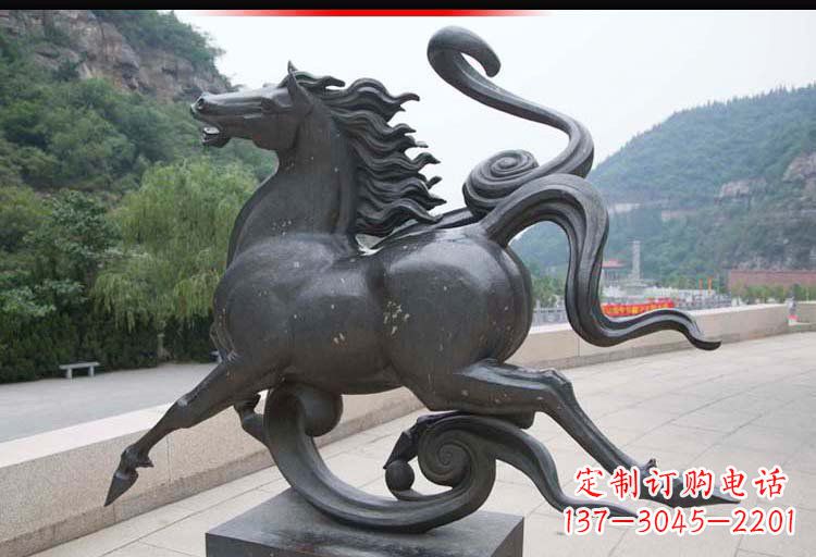 昆明公园奔马铜雕 (2)