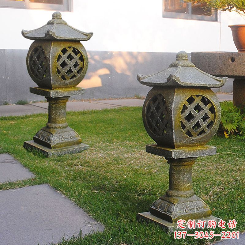 昆明精美仿古石灯笼雕塑