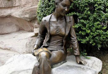昆明中领雕塑精美 静谧 的女人铜雕