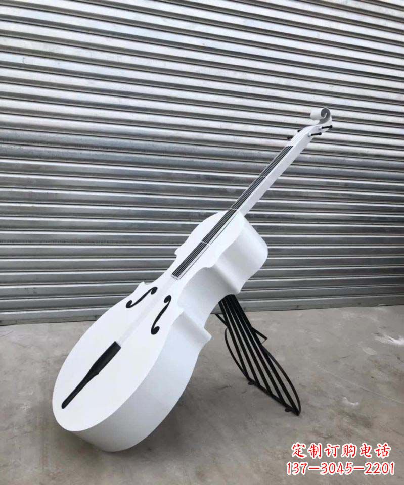 昆明精致不锈钢大提琴雕塑