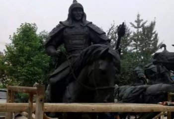 昆明浪漫古将骑马铜雕，让您感受古代将军的风采！