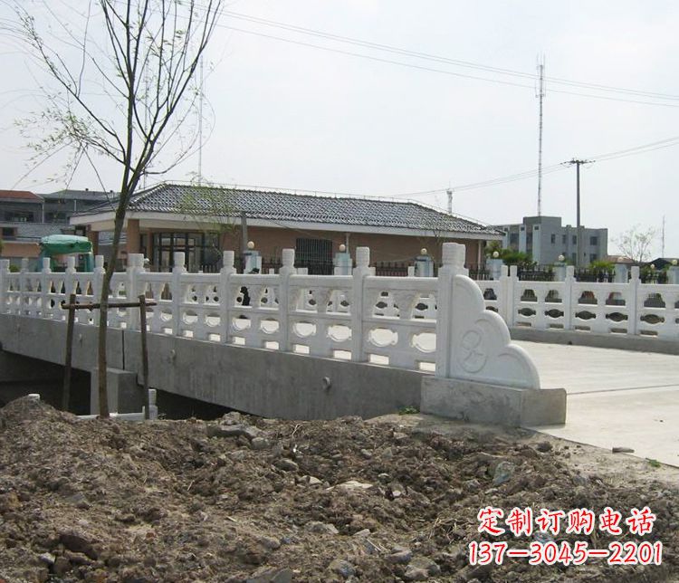 昆明中领雕塑的精美大理石栏板雕塑