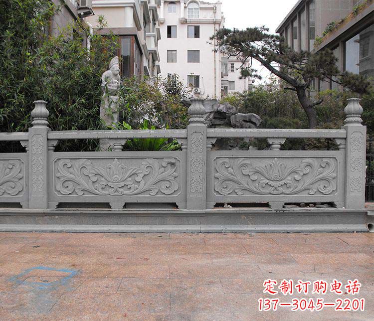昆明中领雕塑提供优质大理石栏板石雕