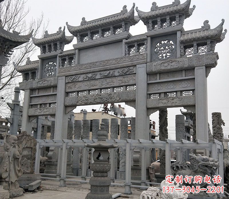昆明京中领雕塑:牌坊石雕定制