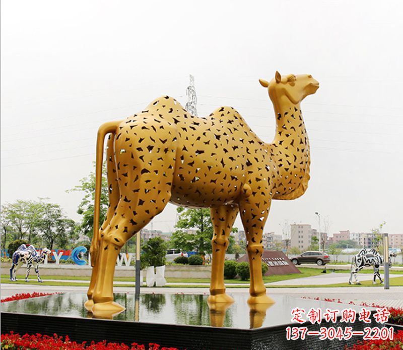 昆明中领雕塑:骆驼雕塑精美绝伦