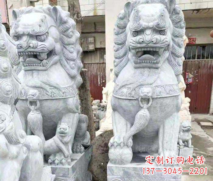 昆明象征力量的大理石狮子石雕