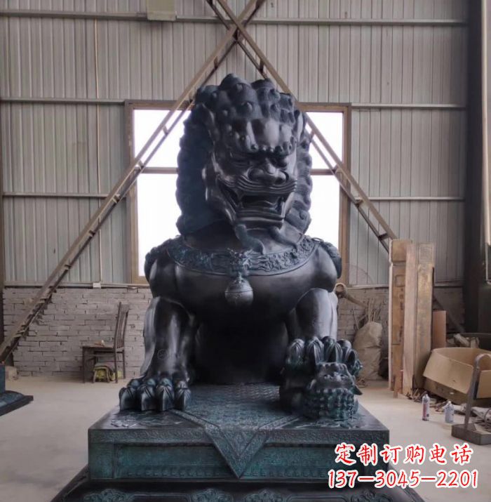 昆明中领雕塑狮子铜雕塑,壮丽展现王者之气!