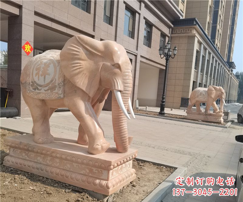 昆明石雕卷鼻大象
