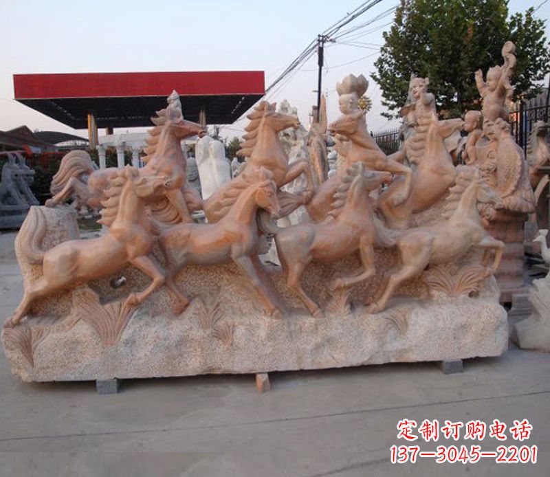昆明石头奔马雕塑