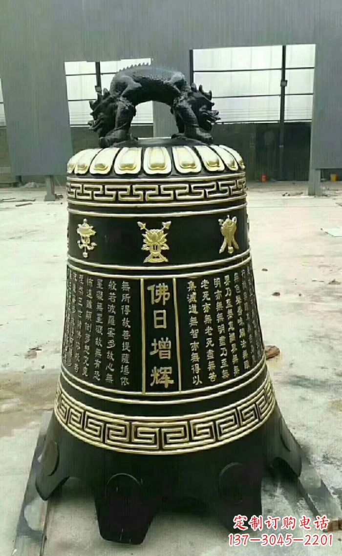 昆明寺庙铜钟雕塑 (6)