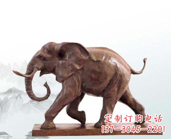 昆明晚霞红大象公园动物石雕