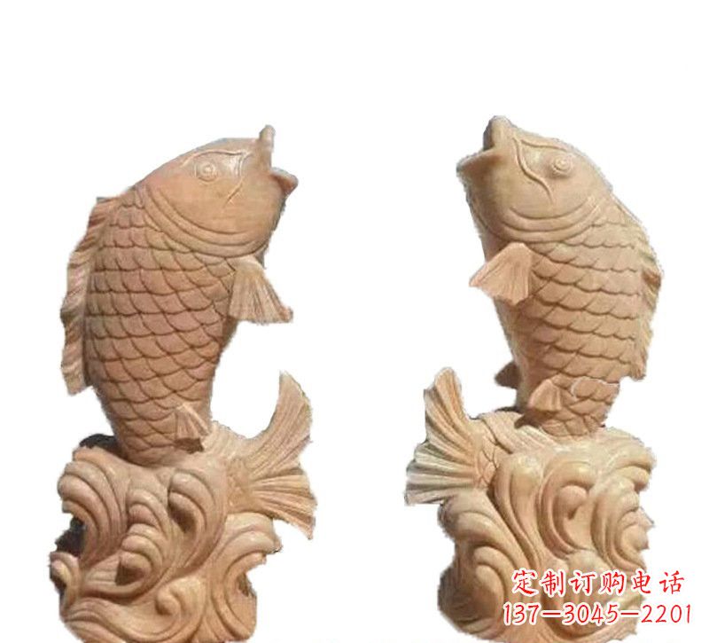 昆明晚霞红公园喷水鲤鱼石雕