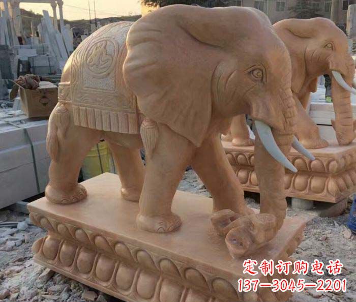昆明晚霞红吉祥如意门口镇宅招财大象石雕